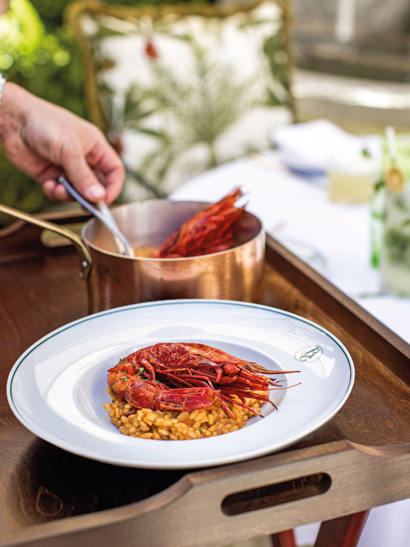 Bougain Restaurant & Garden Bar