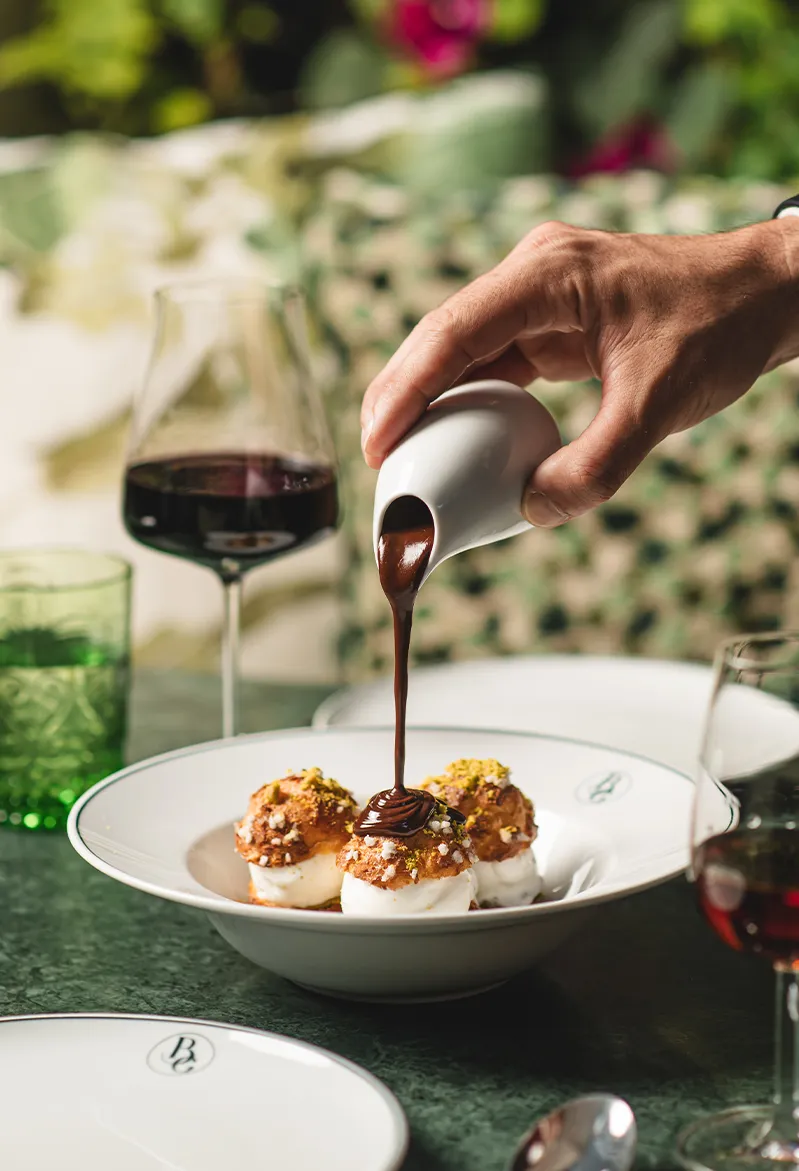 Bougain Restaurant & Garden Bar